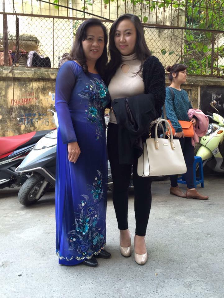 Đứng trước bờ vực bị phản bội, bà mẹ trẻ 2 con quyết định lột xác đầy ngoạn mục