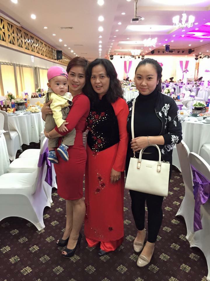 Đứng trước bờ vực bị phản bội, bà mẹ trẻ 2 con quyết định lột xác đầy ngoạn mục