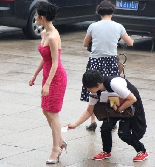 Sao Hoa ngữ danh tiếng đối xử với trợ lý: Người thân thiết như bạn bè, kẻ hành hạ, bắt cung phụng hệt người hầu