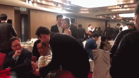 Sao Hoa ngữ danh tiếng đối xử với trợ lý: Người thân thiết như bạn bè, kẻ hành hạ, bắt cung phụng hệt người hầu