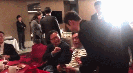 Sao Hoa ngữ danh tiếng đối xử với trợ lý: Người thân thiết như bạn bè, kẻ hành hạ, bắt cung phụng hệt người hầu