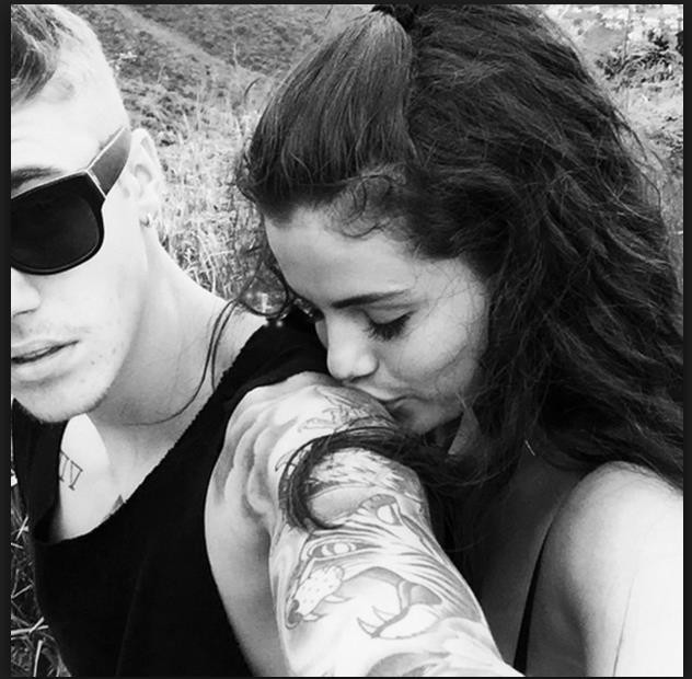 Selena Gomez: Cô gái có trong tay tất cả nhưng sẵn sàng từ bỏ mọi thứ vì một chàng trai