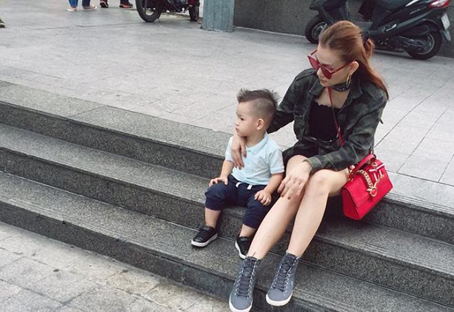 Thu Thủy: Chồng tôi chưa bao giờ làm tròn bổn phận của một người cha