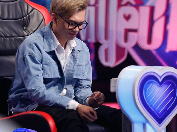 Vì yêu mà đến: Trường quay vỡ òa khi Bảo Kun bật khóc, ra về cùng cô bạn thân