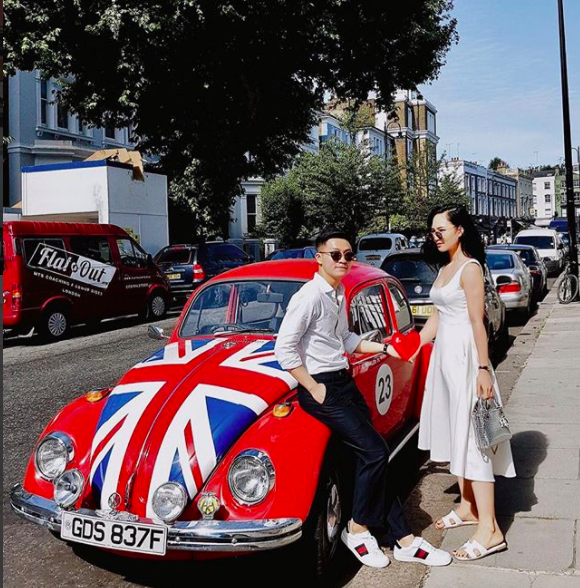 Quen nhau qua mạng, cô gái bay từ Hà Nội đến London để gặp bạn trai và câu chuyện tình yêu đẹp như mơ Quen nhau qua mạng, cô gái bay từ Hà Nội đến London để gặp bạn trai và câu chuyện tình yêu đẹp như mơ