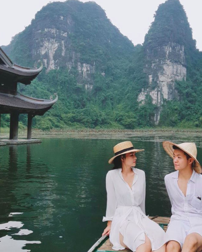 Quen nhau qua mạng, cô gái bay từ Hà Nội đến London để gặp bạn trai và câu chuyện tình yêu đẹp như mơ Quen nhau qua mạng, cô gái bay từ Hà Nội đến London để gặp bạn trai và câu chuyện tình yêu đẹp như mơ