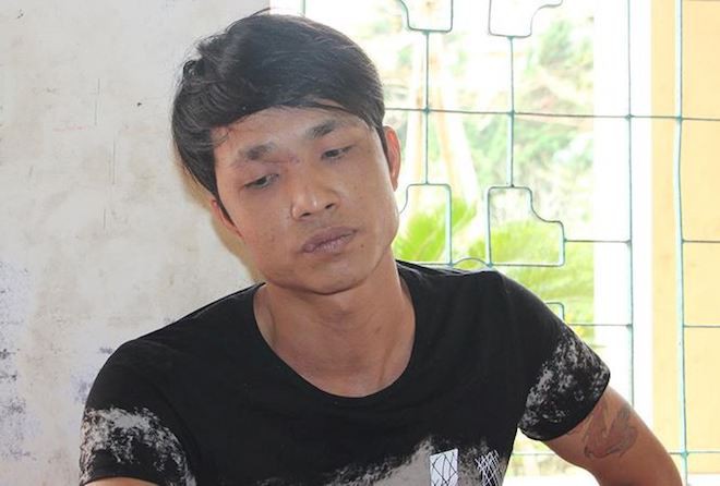 Bệnh nhân đánh cán bộ y tế đang mang thai vì phải đi lòng vòng làm thủ tục