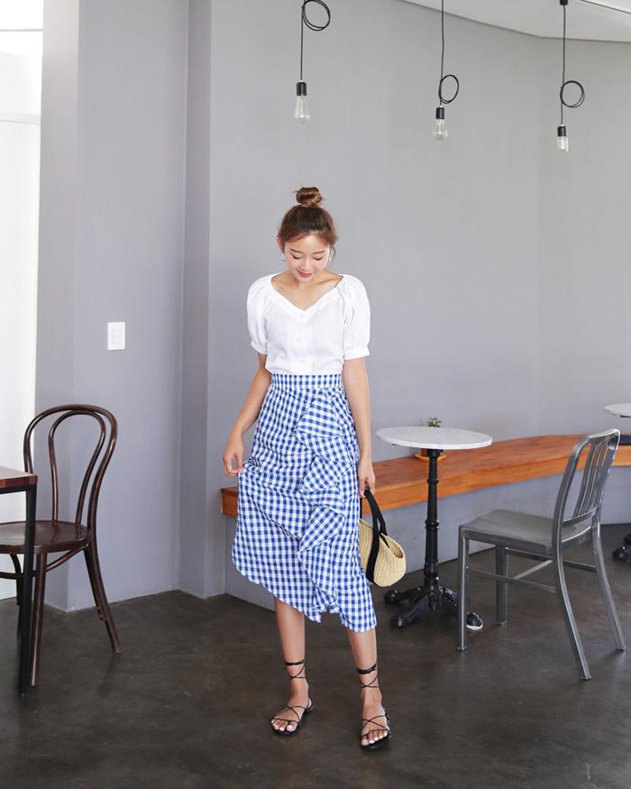 Cứ chọn kiểu họa tiết này khiến váy đơn giản cỡ nào cũng nổi nhất hội!