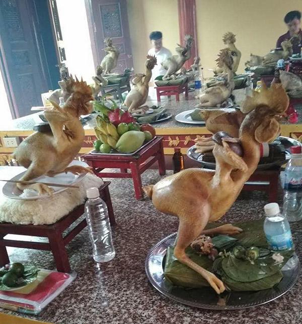 Sự thật bất ngờ về loạt ảnh phi đội gà bay cúng Rằm tháng Giêng gây sốt MXH