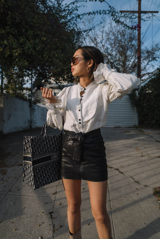 Diện quần âu và sơmi cách điệu đẹp như các quý cô châu Á trong street style đầu tháng 3
