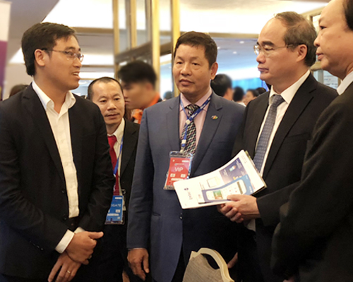 TP HCM trải thảm cho người tài về làm việc