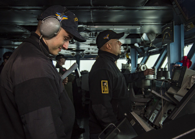 Hình ảnh mới nhất trên Biển Đông của tàu sân bay Mỹ sắp đến Việt Nam