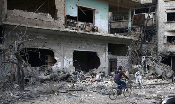 Những hình ảnh nhói lòng ở địa ngục trần gian Syria Những hình ảnh nhói lòng ở địa ngục trần gian Syria