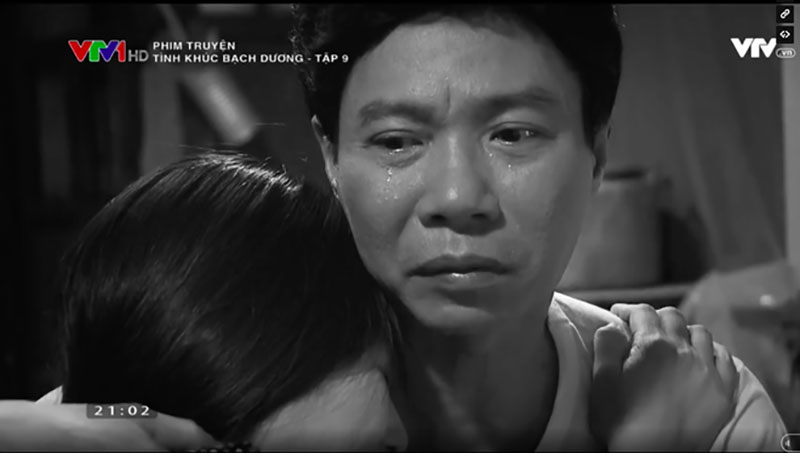 Tình Khúc Bạch Dương: Vừa làm lành, Huỳnh Anh và người yêu cùng té nước rồi ân ái bên bờ sông Tình Khúc Bạch Dương: Vừa làm lành, Huỳnh Anh và người yêu cùng té nước rồi ân ái bên bờ sông