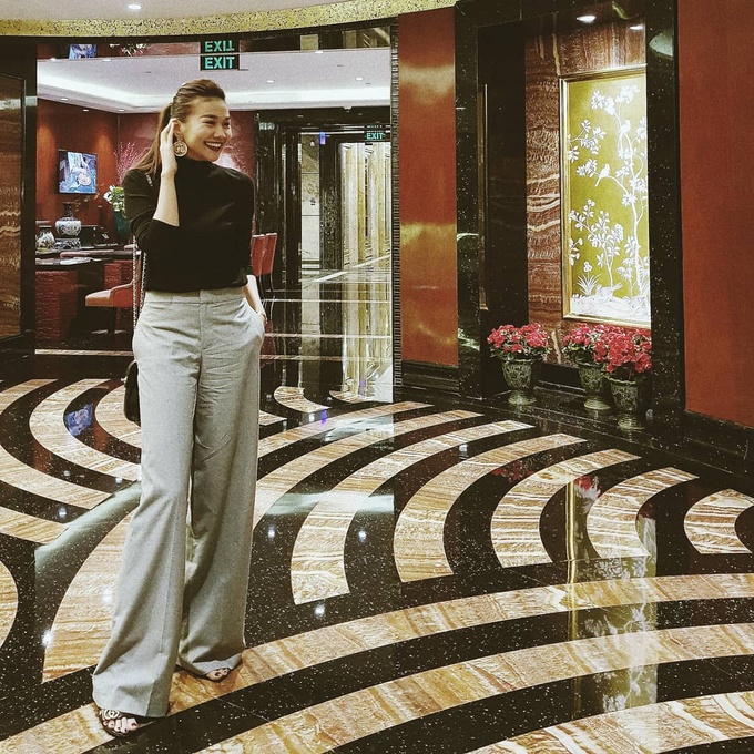 Học lỏm cách mỹ nhân Việt diện quần âu thời thượng