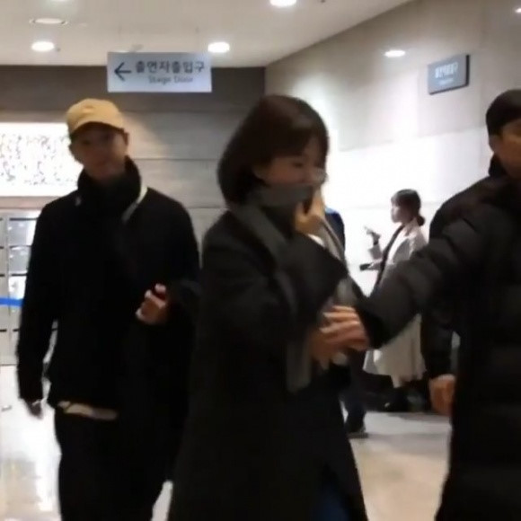 Song Hye Kyo, Song Joong Ki hẹn hò kín đáo sau kết hôn