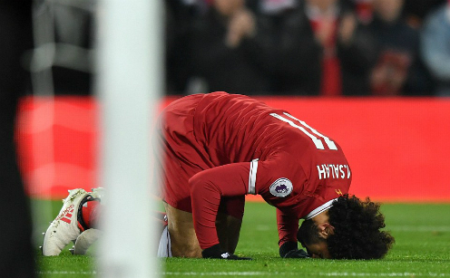 Salah vượt thành tích Suarez, Liverpool leo lên nhì bảng