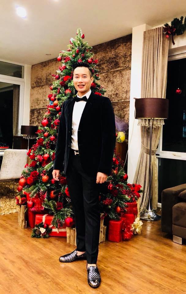 Thần thái sang chảnh và cuộc sống sung túc của BTV Hoa Thanh Tùng