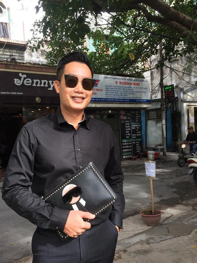 Thần thái sang chảnh và cuộc sống sung túc của BTV Hoa Thanh Tùng Thần thái sang chảnh và cuộc sống sung túc của BTV Hoa Thanh Tùng