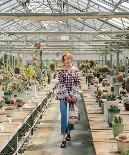 2018 rồi, chị em đừng để mình lạc hậu vì cứ mãi mặc quần jeans ôm bó chịt!