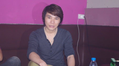 Tạm giữ hình sự ca sĩ Châu Việt Cường, điều tra vụ nữ sinh tử vong