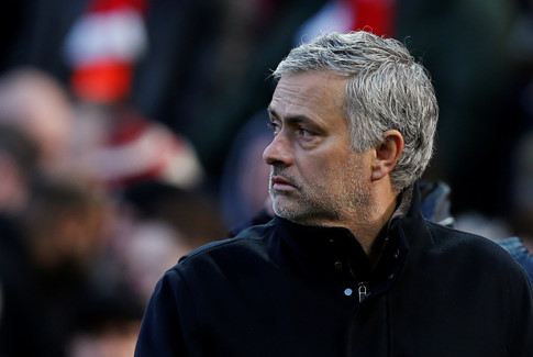 HLV Mourinho tiết lộ tương lai của Ibrahimovic