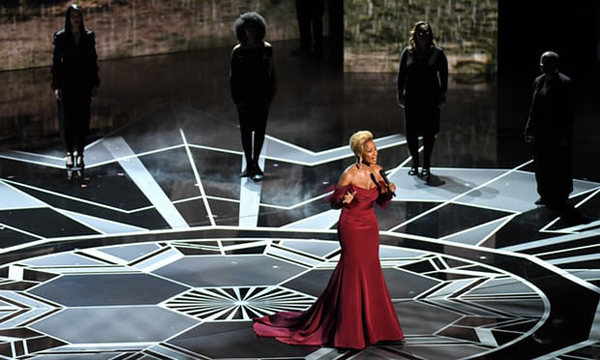 Phim về cô gái yêu thủy quái chiến thắng tại Oscar 2018 Phim về cô gái yêu thủy quái chiến thắng tại Oscar 2018