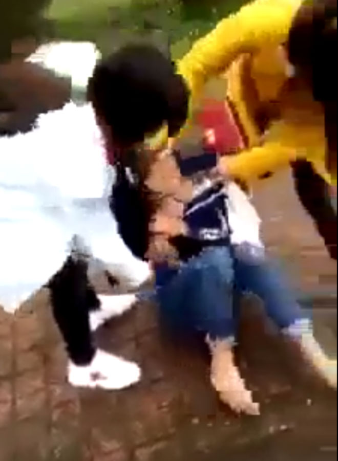 Khởi tố chị dâu và em chồng đánh ghen nữ sinh lớp 11 ở Hà Tĩnh