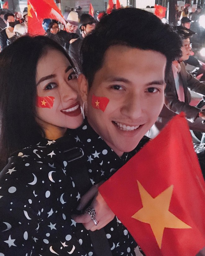 Toàn MXH bị đốn tim vì clip tỏ tình công phu và sự thật bất ngờ được nhân vật chính tiết lộ