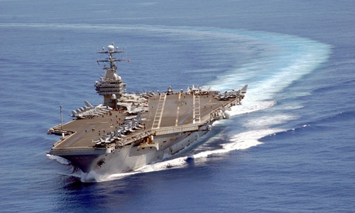 Đoàn công tác liên ngành Việt Nam thăm tàu sân bay Mỹ