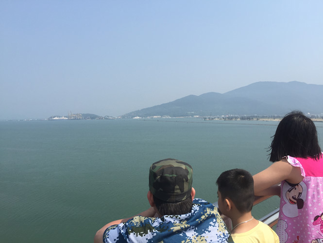 Người Đà Nẵng khó có cơ hội ngắm tàu sân bay USS Carl Vinson