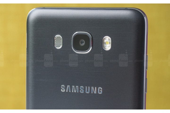 Samsung Galaxy J8 rò rỉ cấu hình trước ngày ra mắt Samsung Galaxy J8 rò rỉ cấu hình trước ngày ra mắt