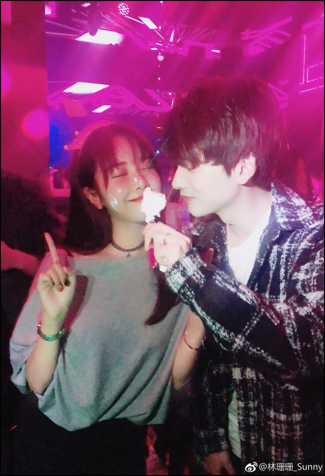 Hôn nhân viên mãn của hot girl xinh nhất Trung Quốc hậu đám cưới ngôn tình với thiếu gia giàu có Hôn nhân viên mãn của hot girl xinh nhất Trung Quốc hậu đám cưới ngôn tình với thiếu gia giàu có