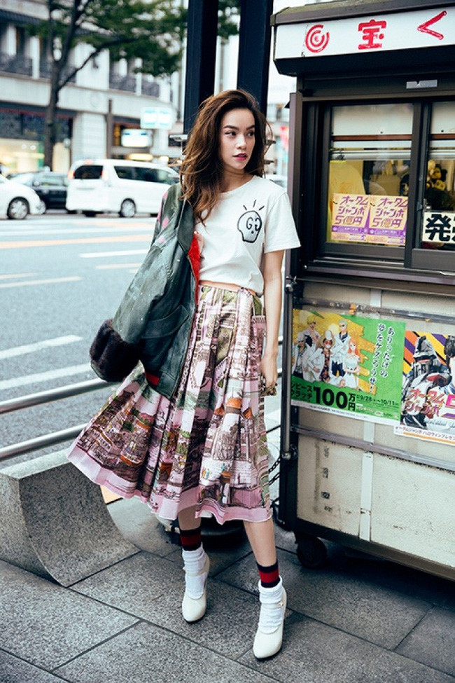 Dàn sao Việt từ chối trào lưu khoe thân chuyển hướng làm fashionista