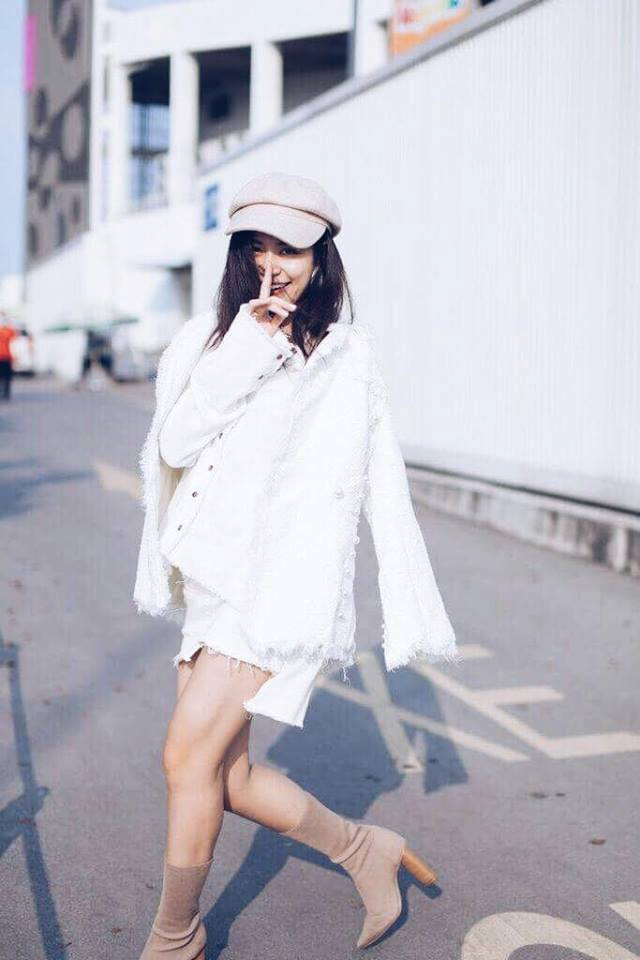 Dàn sao Việt từ chối trào lưu khoe thân chuyển hướng làm fashionista