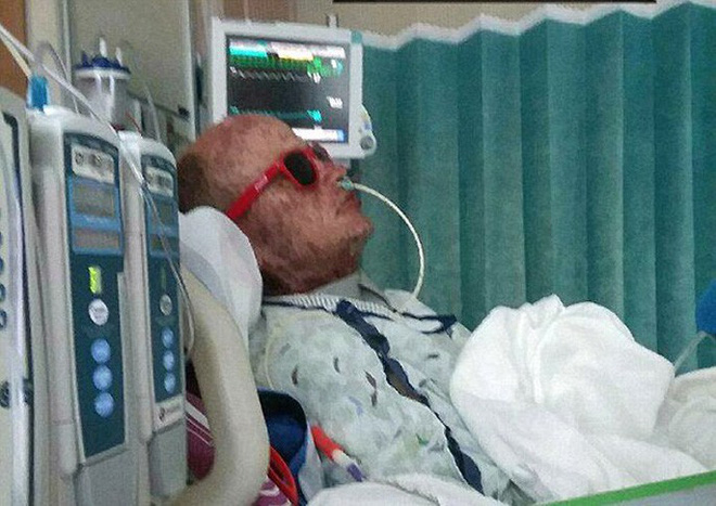 Người đàn ông trở thành xác sống sau khi dùng kháng sinh