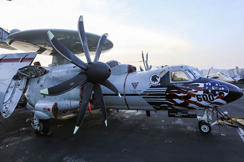 Lưới phòng thủ bất khả chiến bại xung quanh tàu sân bay Mỹ