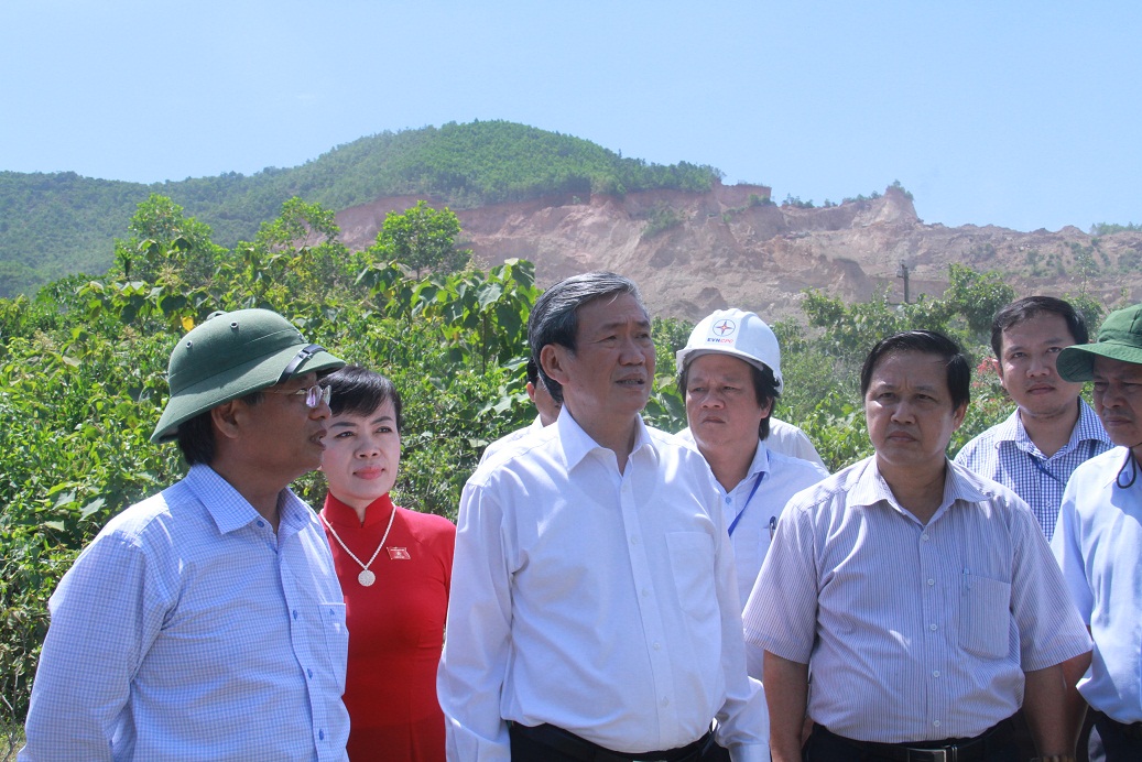 Ông Đinh Thế Huynh và những ấn tượng trước khi nghỉ chữa bệnh