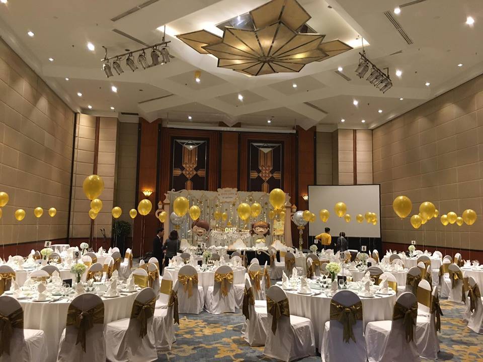 Vợ chồng Việt Anh (Người Phán Xử) tổ chức sinh nhật 1 tuổi hoành tráng cho con trai cưng