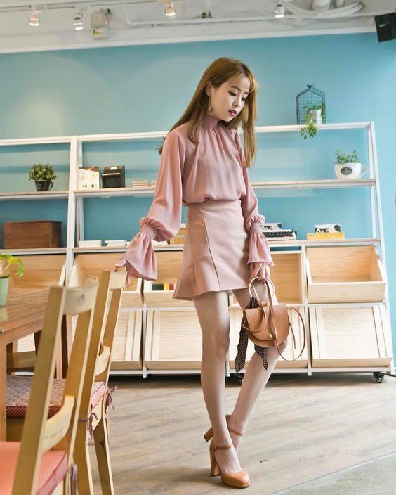 10+ bộ cánh gợi cảm giúp nàng sở hữu đường cong chữ S chuẩn Ngọc Trinh!