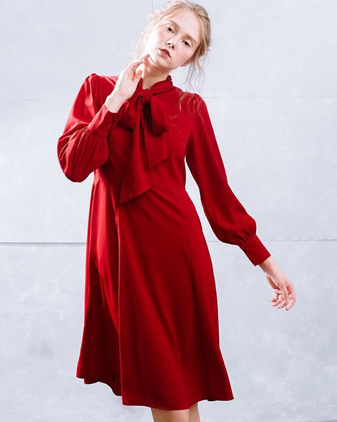 Những thiết kế váy áo xinh xắn giá chưa quá 900 ngàn để các nàng diện trong ngày 8/3