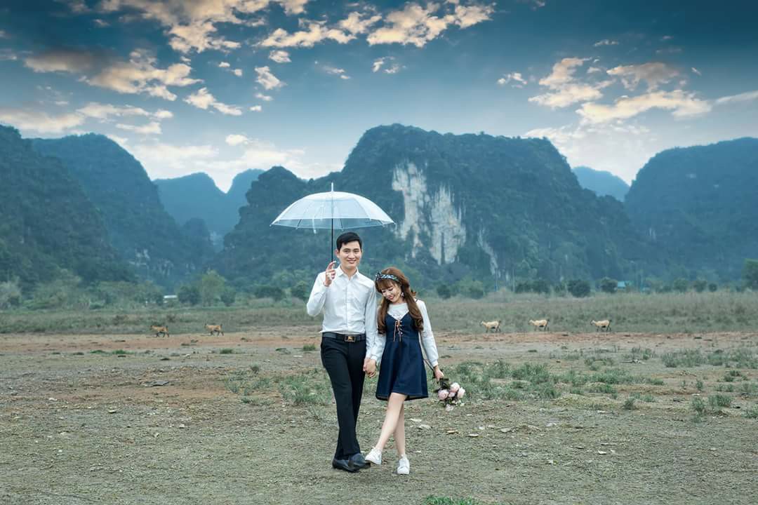 8/3, các nàng tí hon rần rần khoe ảnh người yêu khổng lồ: Món quà to nhất đây rồi còn gì!