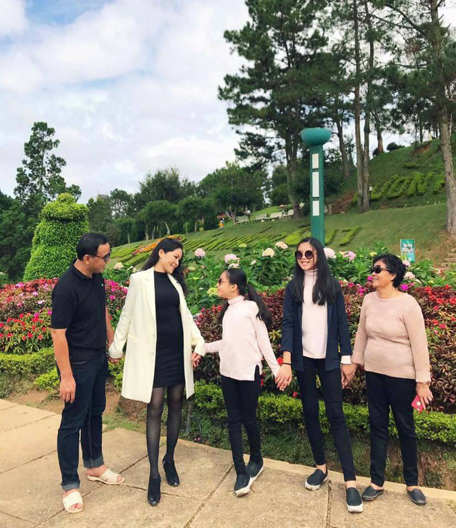 Trấn Thành, Đàm Vĩnh Hưng, Quyền Linh, Hoàng Bách... mỗi người một cách chúc mừng chị em ngày 8.3