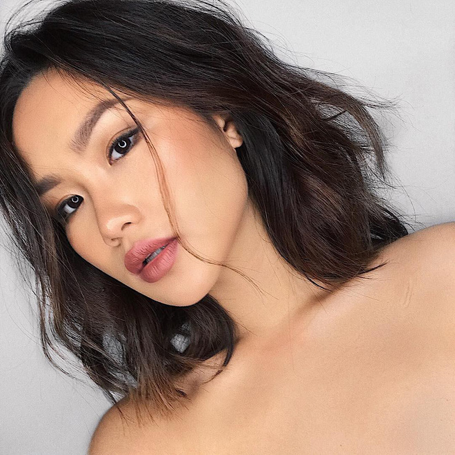 Con gái châu Á đang mê mệt 5 kiểu đánh mắt đơn giản nhưng ăn ảnh hết mức này