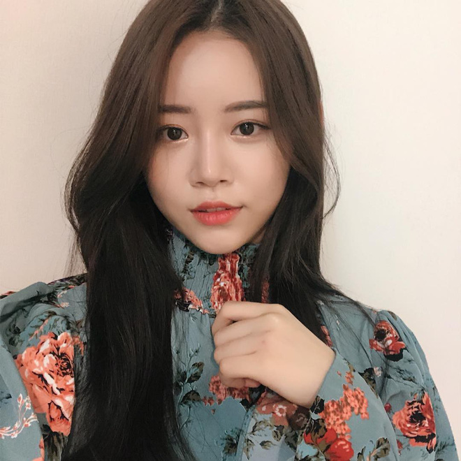 Con gái châu Á đang mê mệt 5 kiểu đánh mắt đơn giản nhưng ăn ảnh hết mức này Con gái châu Á đang mê mệt 5 kiểu đánh mắt đơn giản nhưng ăn ảnh hết mức này