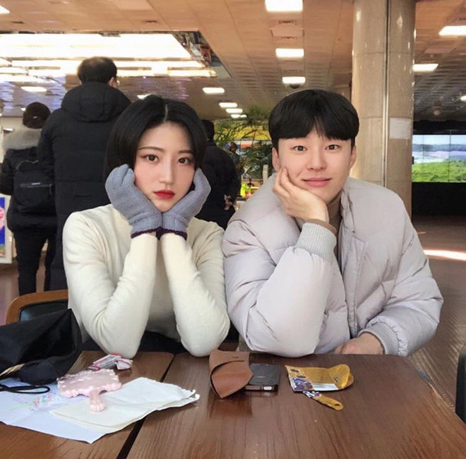 Em trai bóc tật xấu của chị, nhắn anh rể tương lai: Nếu đối xử không tốt, em sẽ đến đón chị về ngay đó!