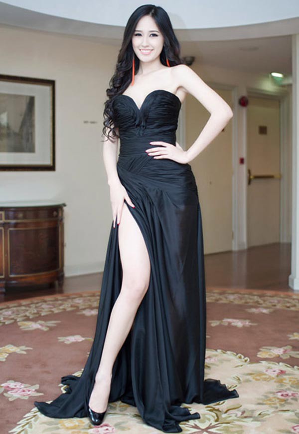 Hai cô bạn độc thân giàu có, đẳng cấp và xinh đẹp của Hoàng Thùy Linh