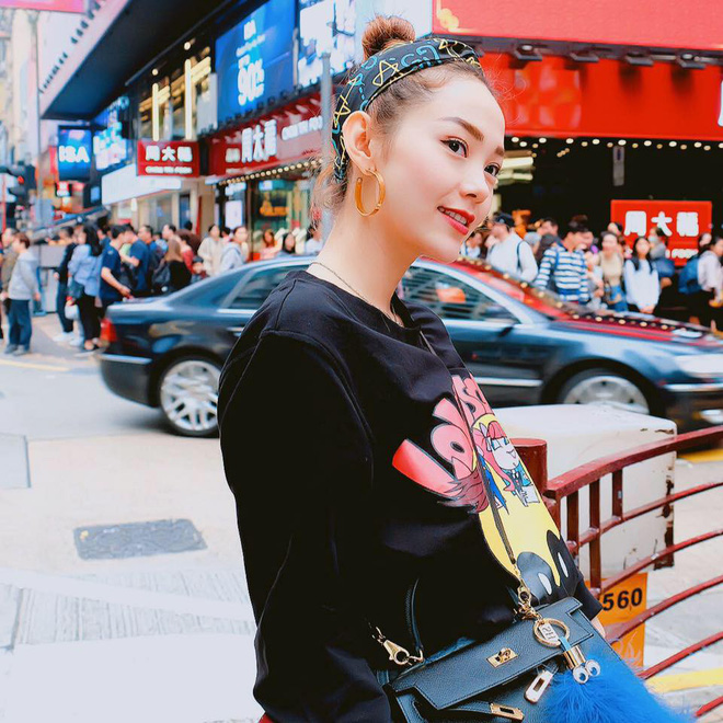 Hè chưa về mà các sao Việt đã lên đồ street style tưng bừng với sắc màu rực rỡ