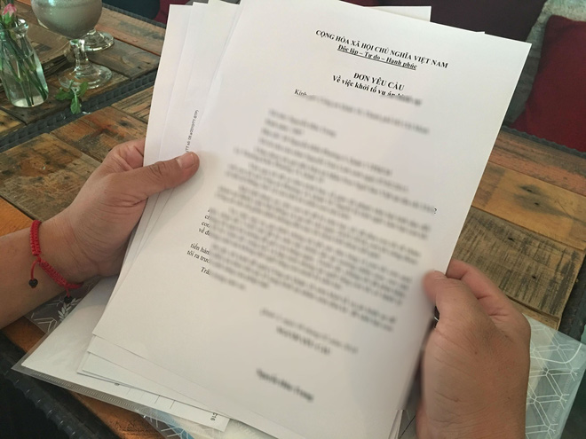 TP.HCM: Bé gái 3 tuổi nghi bị bảo vệ xâm hại tại trường mầm non, bố mẹ nghỉ việc đi cầu cứu cơ quan chức năng