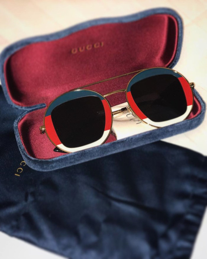 Hậu 8/3, người đẹp Việt khoe quà khủng với loạt đồ hiệu xa xỉ